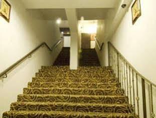 Suan Bee 3*