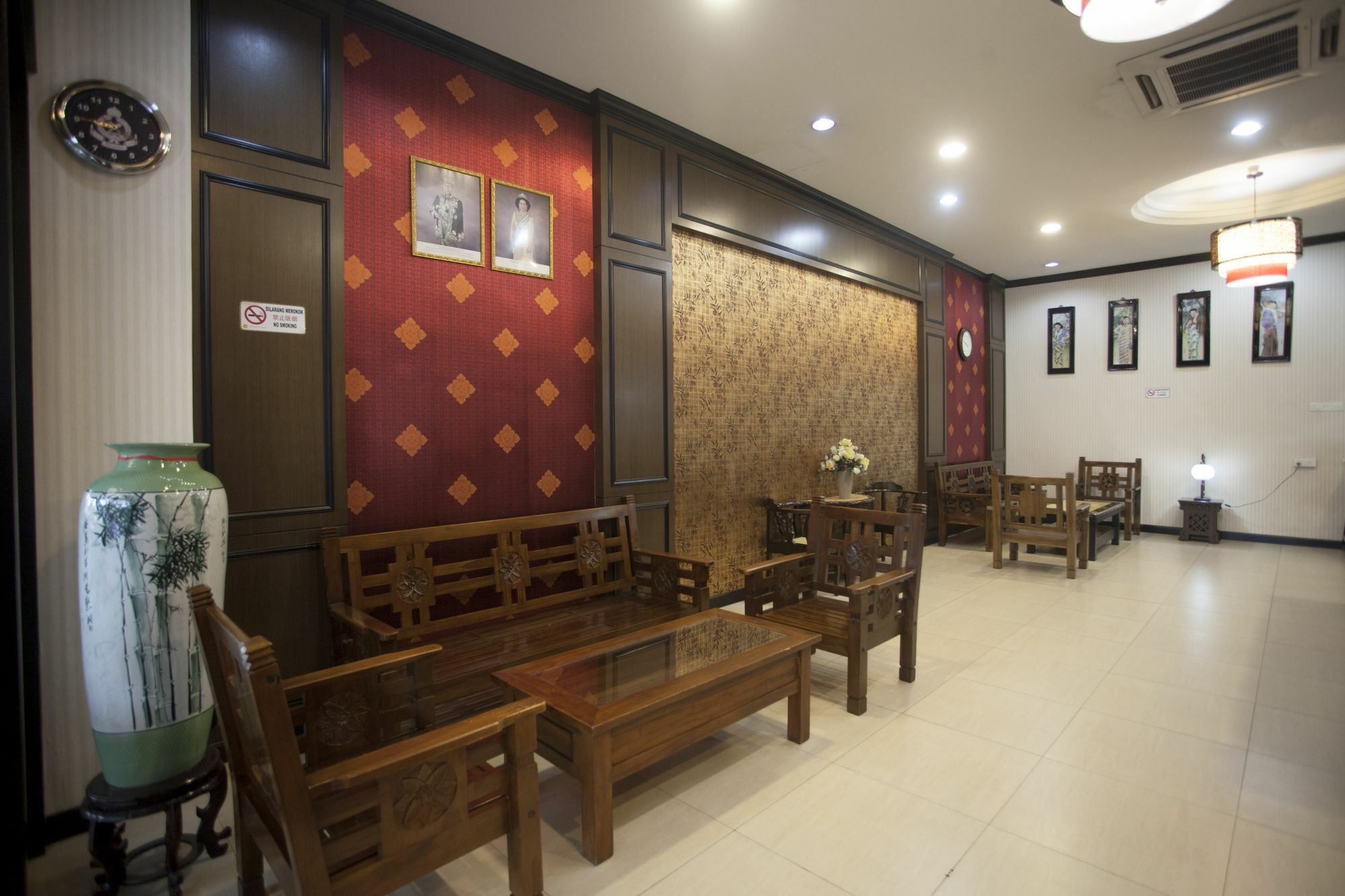 Hotel Suan Bee